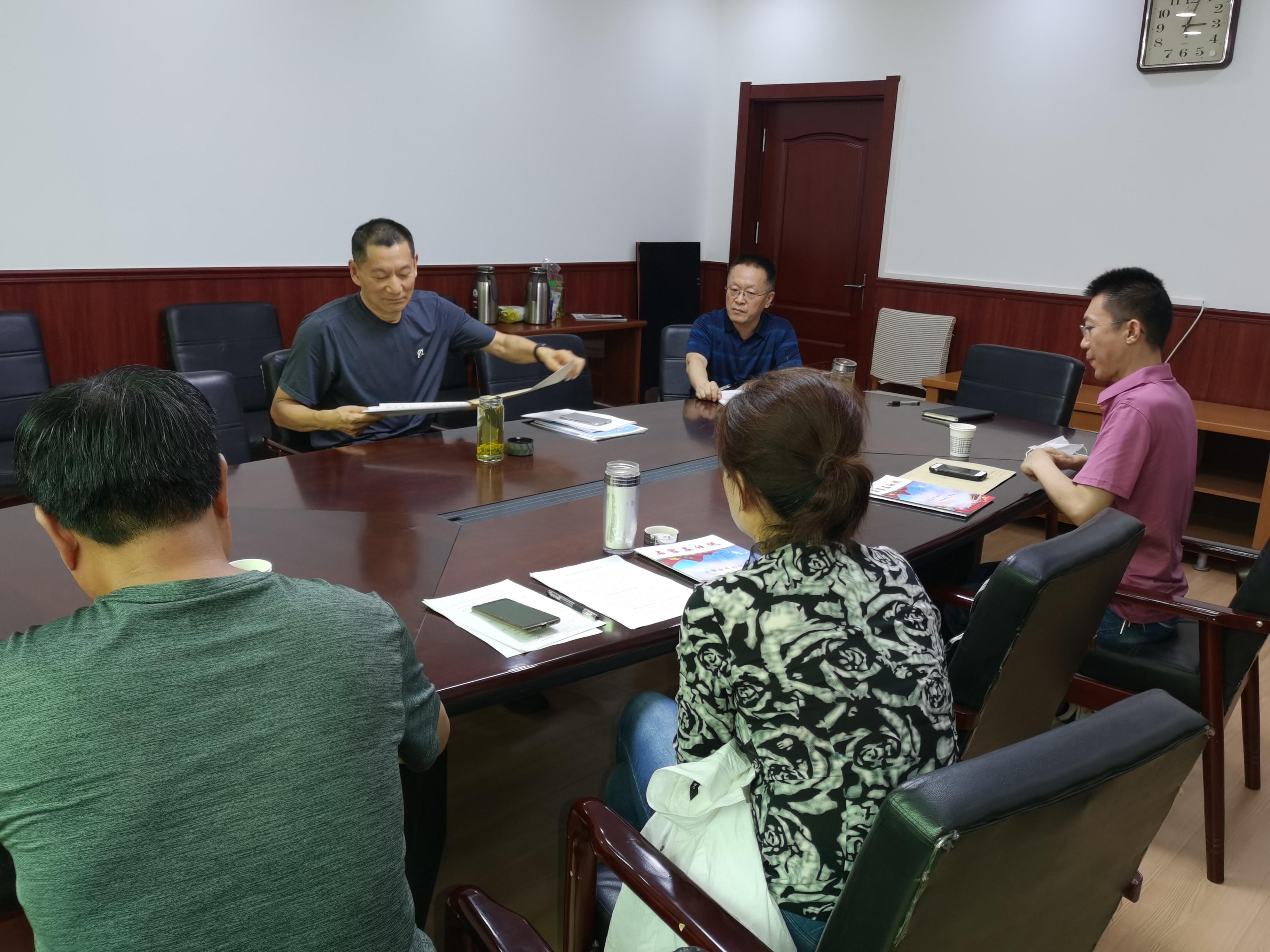 社市委主委王志国,驻会副主委侯俊宏,河北地质大学王东欣,创天科技