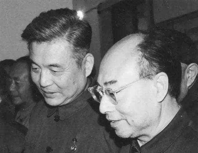 2 邓稼先与于敏来源  四川两弹一星干部学院.png