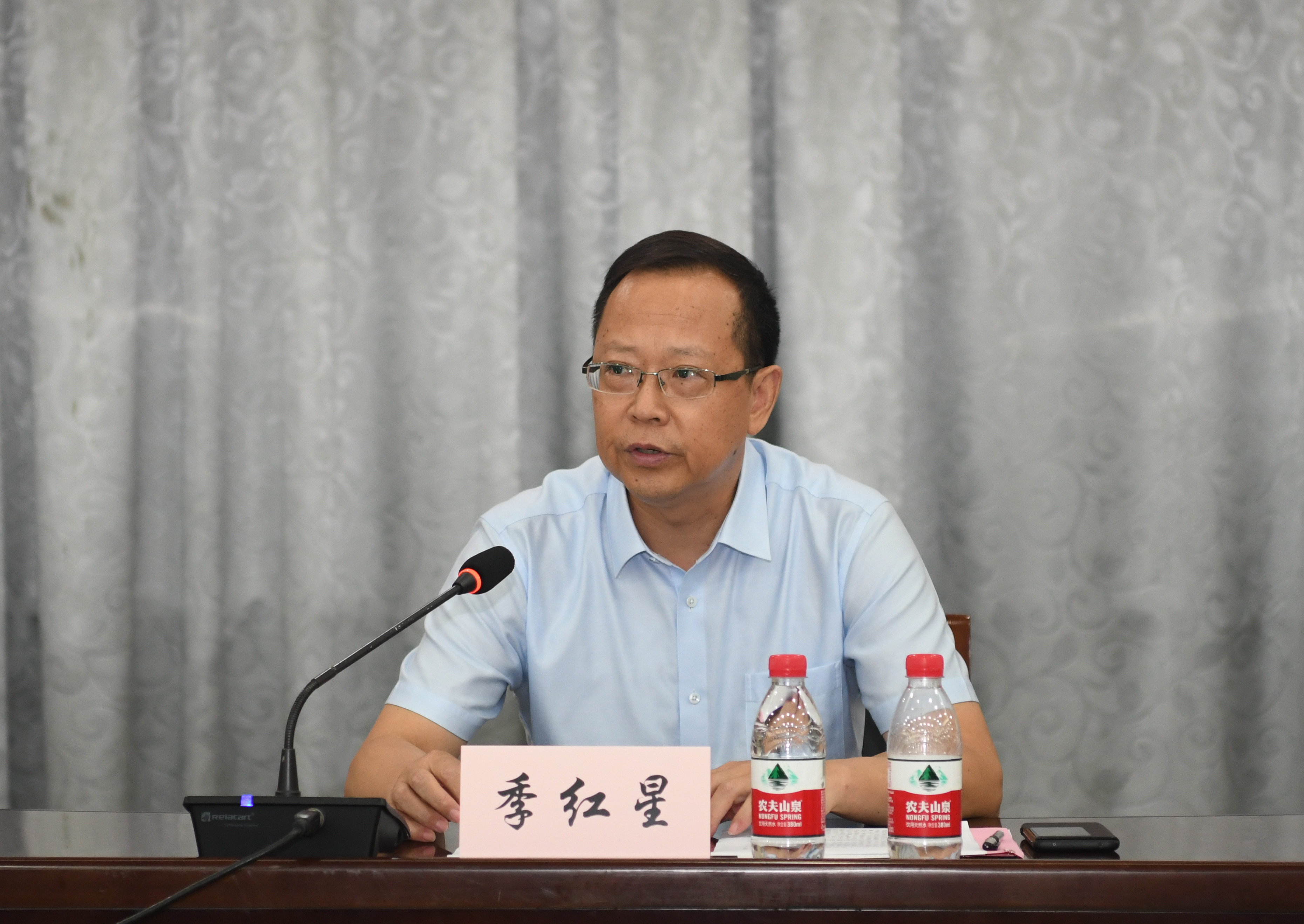 季红星1.jpg