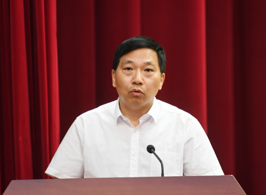 省政协十二届十七次常委会议委员大会发言.jpg 省政协十二届十七次常委会议委员大会发言.jpg