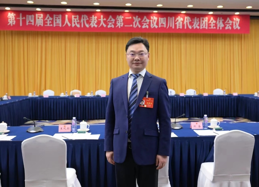 1000093418.jpg 1000093418.jpg