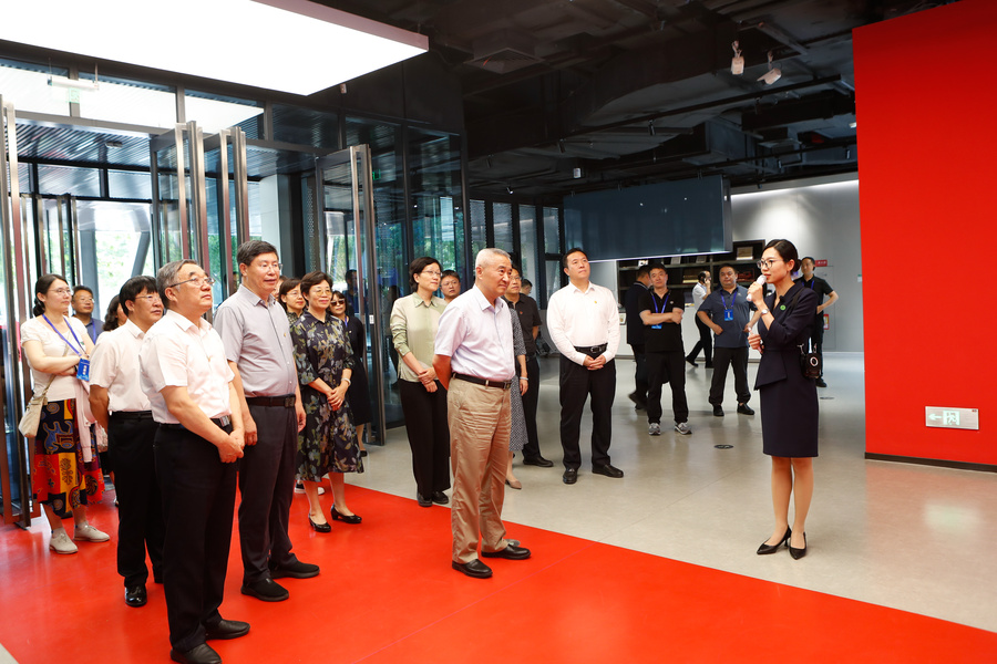 1000104678.jpg 1000104678.jpg