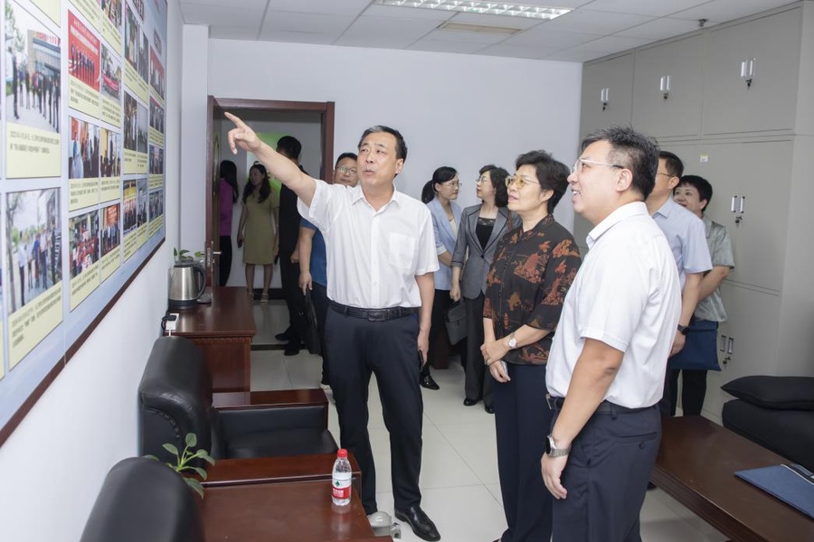 1000118689.jpg 1000118689.jpg