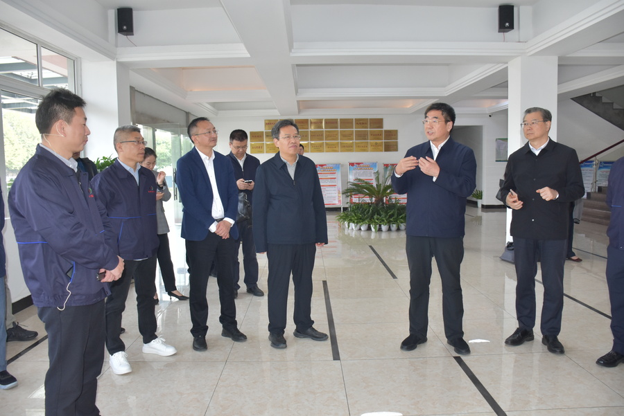 1000125740.jpg 1000125740.jpg