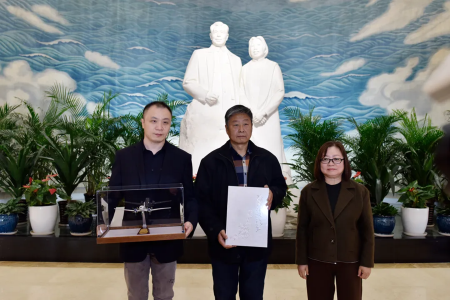 1000126610.png 1000126610.png