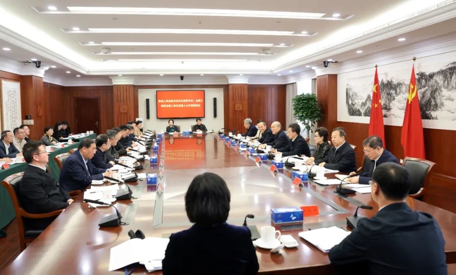 4ecb45ebf1c40ee85b120bb01bf98cc.jpg 4ecb45ebf1c40ee85b120bb01bf98cc.jpg