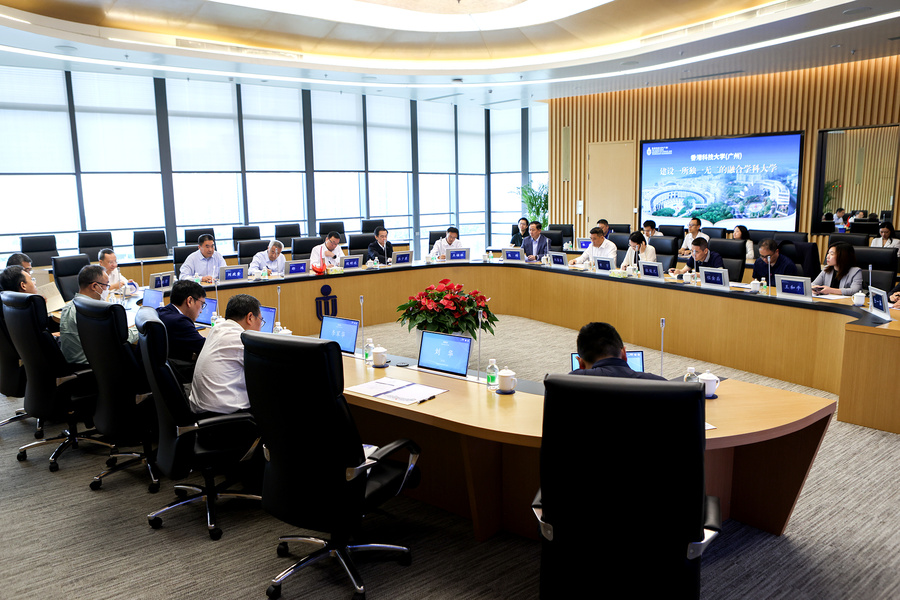 邵鸿调研港科大-3(2000px)(1).jpg 邵鸿调研港科大-3(2000px)(1).jpg