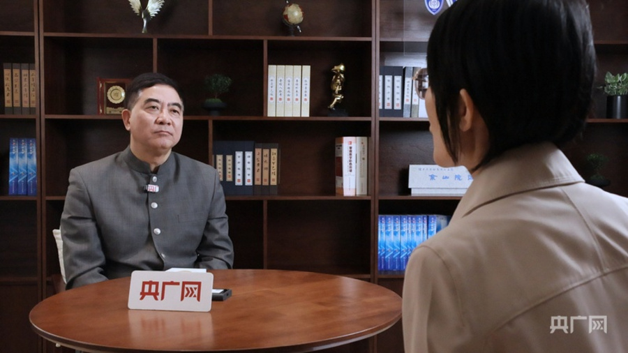 葛均波院士接受央广网专访(央广网见习记者 何智康 摄).jpg 葛均波院士接受央广网专访(央广网见习记者 何智康 摄).jpg