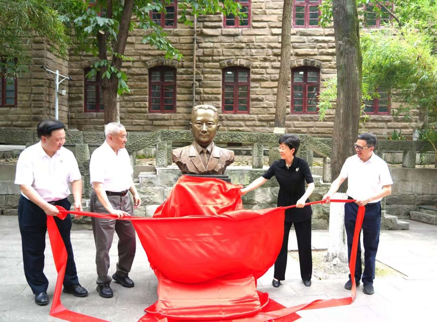 1f01b690134927c72df0c23019e702f.jpg 1f01b690134927c72df0c23019e702f.jpg